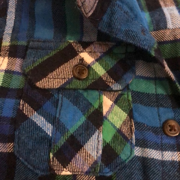 Button down - Picture 4 of 5